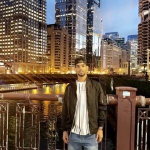 Meet your Posher, Ebeye lemin